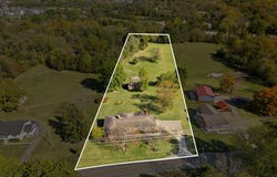 130 Clark Station Rd, Fisherville, KY 40023