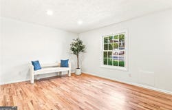 6304 Park Avenue, Sandy Springs, GA 30342