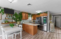 68 Everglade Avenue, Warwick, RI 02886
