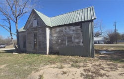 308 E Duncan Avenue, Comanche, TX 76442