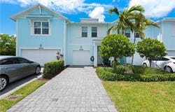 6336 Sailpointe Lane, West Palm Beach, FL 33413