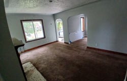 9729 Lakepointe Street, Detroit, MI 48224