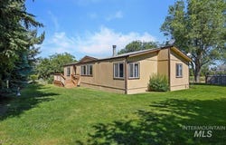 706 White Hawk Ln, Hagerman, ID 83332