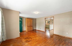 521 W 6th Street, Eldon, MO 65026