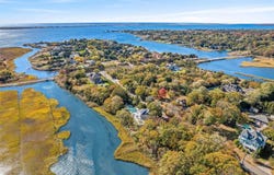 3 Brushy Neck Lane, Westhampton, NY 11977