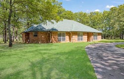 607 Dogwood Circle, Powderly, TX 75473
