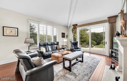 782 Emerson Street, Thousand Oaks, CA 91362
