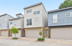 302 Highland Oaks Lane, Lafayette, LA 70508