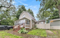 912 124th Avenue, Shelbyville, MI 49344