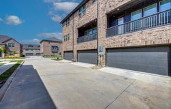 2734 Levee Lane, Lewisville, TX 75067