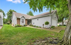 16612 E 53rd Street S, Independence, MO 64055