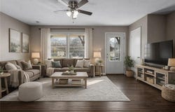 902 SW Lea Drive, Lee's Summit, MO 64081