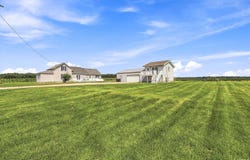 10520 E State Road 10 Highway, Culver, IN 46511