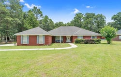 4620 Dresden Drive, Theodore, AL 36582