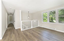 12 Central Tpke, Sutton, MA 01590