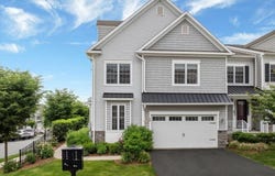 69 Aspen Dr, Cedar Grove Twp., NJ 07009
