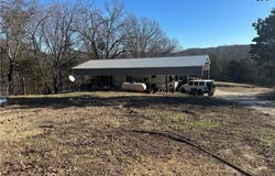 576 County Road 1361, Eureka Springs, AR 72631