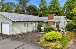 634 30TH Ave, Albany, OR 97322