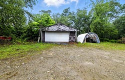 398 Boston Post Road, Waterford, CT 06385