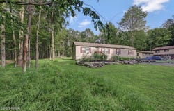 78 Orion Way, Lake Ariel, PA 18436
