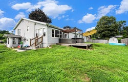 117 Mill Street, Springport, MI 49284