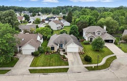 10917 Mill Lake Cove, Fort Wayne, IN 46845