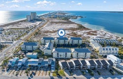 8436 Gulf Boulevard, Navarre, FL 32566