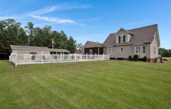 520 CEDRUM Rd, Carbon Hill, AL 35549