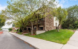 875 S Pontiac Trail, Walled Lake, MI 48390