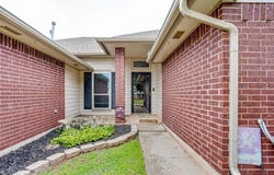 408 E Magnolia Terrace, Mustang, OK 73064