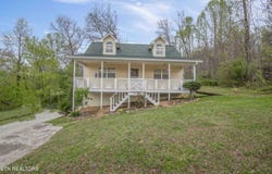 211 Peanut Lane, New Tazewell, TN 37825