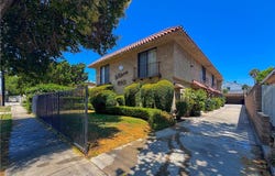 10923 Moorpark Street, North Hollywood, CA 91602