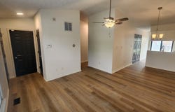 1836 Queensbridge Circle, Indianapolis, IN 46219