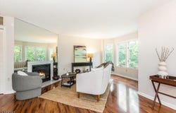 7 Di Donna Ct., Clifton City, NJ 07013-2500