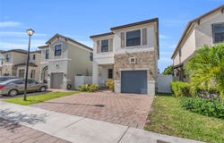 3416 W 109th Pl, Hialeah, FL 33018