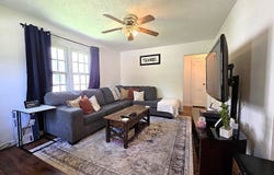 325 W Main Street, Mooresville, IN 46158