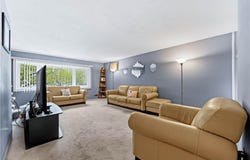 56 E Broadway, Staten Island, NY 10306