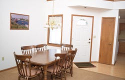 N21w24191 Dorchester Dr, Pewaukee, WI 53072