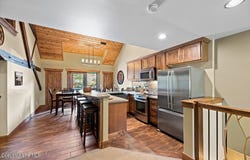 40 Vacation Ct, Coolin, ID 83821