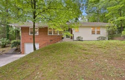 1123 Ridgeleigh Circle, Dalton, GA 30720
