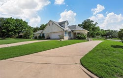 3230 Village Park Drive, Waco, TX 76708