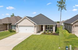 5726 Dunridge Dr, Pace, FL 32571