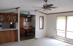 124 New Hope Road, Elsberry, MO 63343