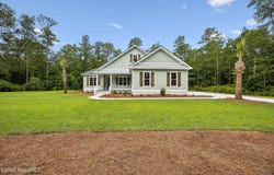 234 Marina Isle Drive, Woodbine, GA 31569