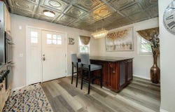 203 SE 4th Street, Waverly, IA 50677
