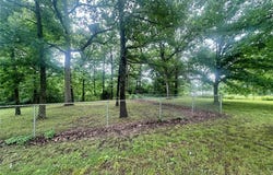 19040 State Route Ee, St James, MO 65559