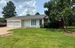 755 Wilcox Road, Poplar Bluff, MO 63901