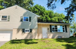6130 PINE KNOLL DRIVE, HARRISBURG, PA 17111