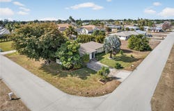 2314 SE 13th Street, Cape Coral, FL 33990