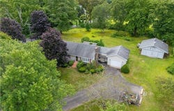 612 N Liberty St, Belchertown, MA 01007